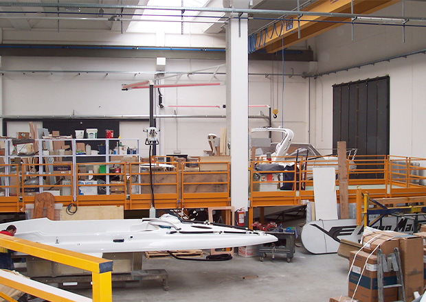 Marine und Luftfahrtbereich Marine und Luftfahrtbereich